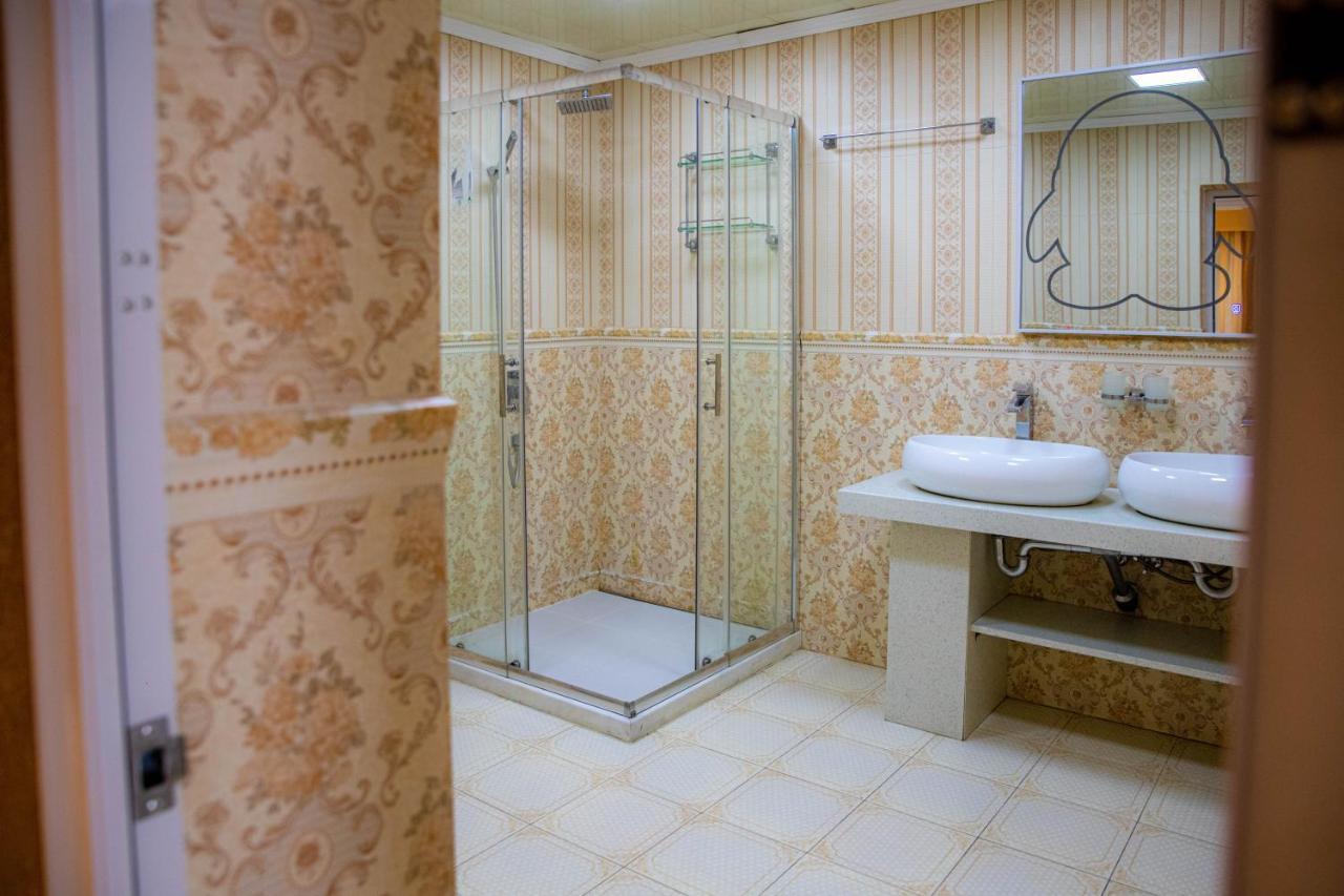 Luxury Apartment Rich 2 เวลินกราด ภายนอก รูปภาพ