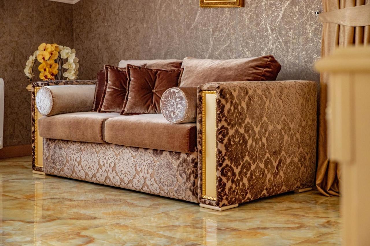 Luxury Apartment Rich 2 เวลินกราด ภายนอก รูปภาพ