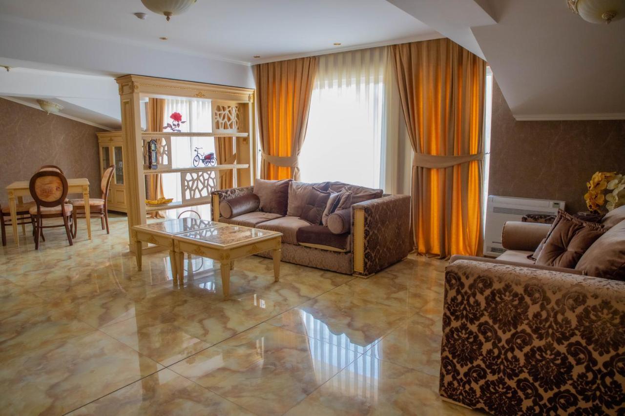Luxury Apartment Rich 2 เวลินกราด ภายนอก รูปภาพ