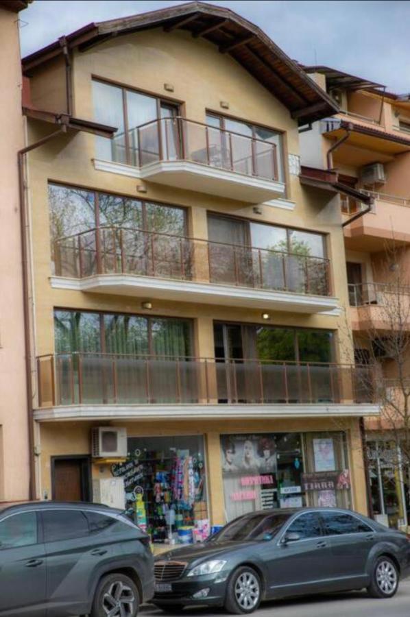 Luxury Apartment Rich 2 เวลินกราด ภายนอก รูปภาพ