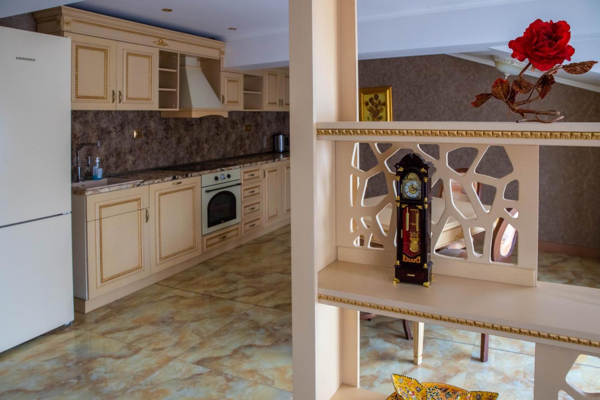 Luxury Apartment Rich 2 เวลินกราด ภายนอก รูปภาพ